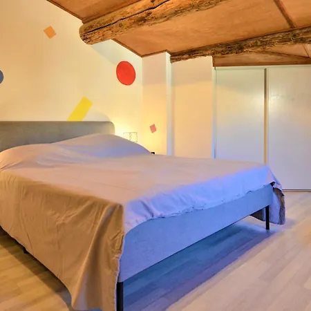Holiday home Stunning In Laudun-lardoise With Wifi *